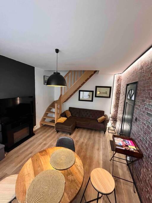 Appartamento North Cosy House - Douai Centre Esterno foto